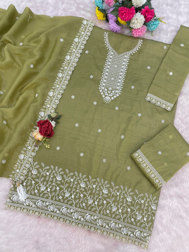 Fashion Dream Women Green Gold Crush Designer Suit Collection