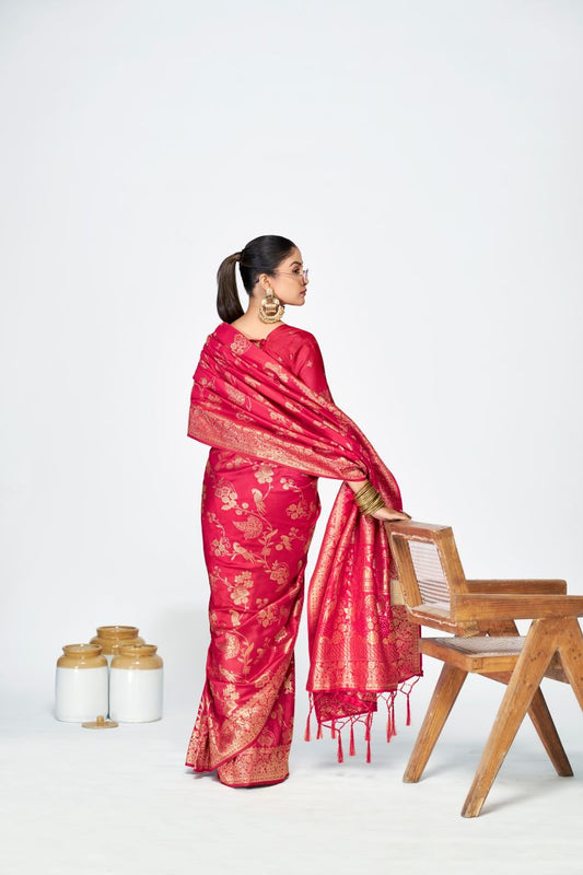 Fashion Dream Womens rani pink banarasi silk Saree