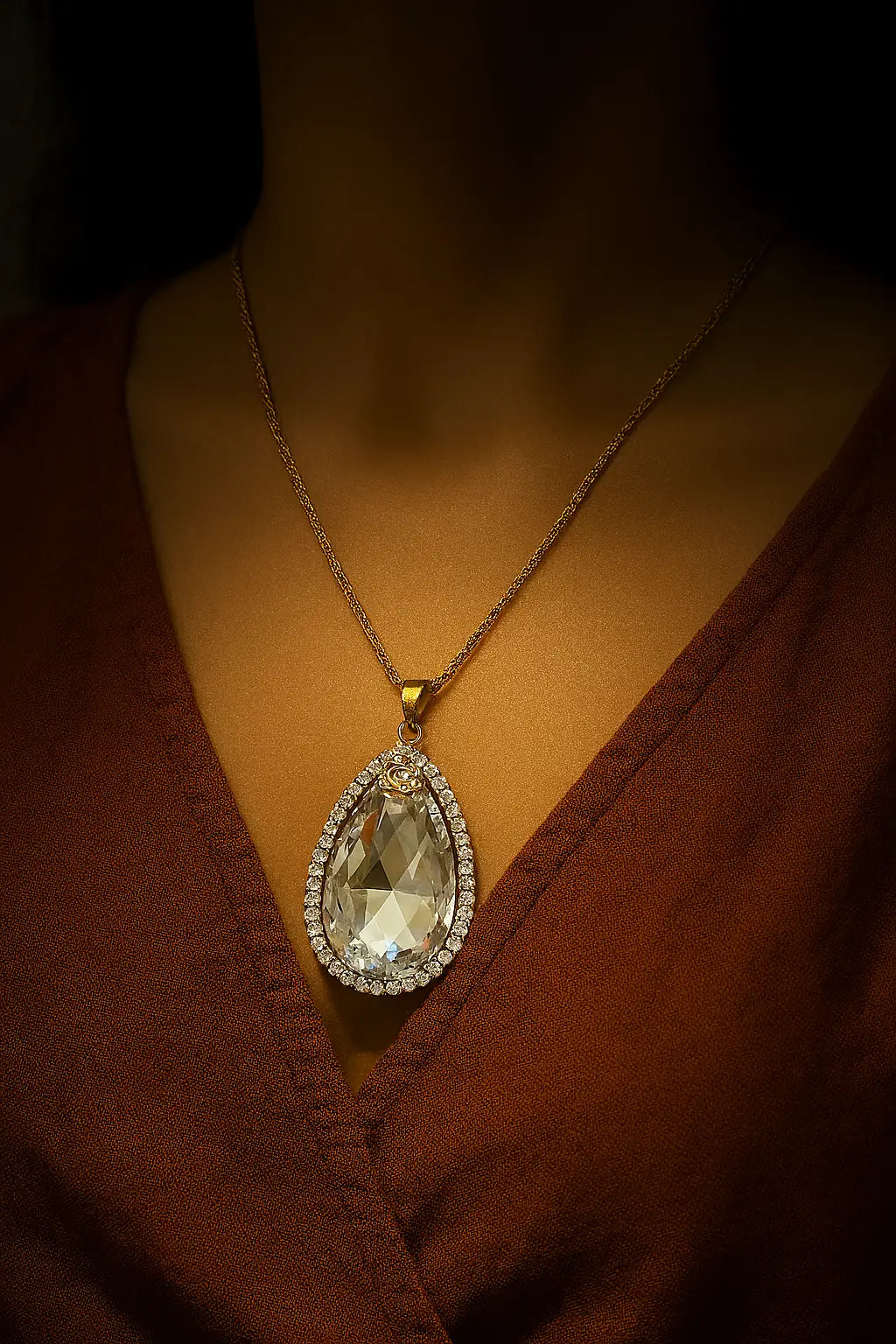Elegant Crystal Teardrop Pendant Necklace for Women