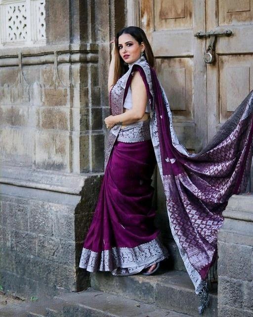 Wine Soft Lichi Silk Classic Jacquard Saree