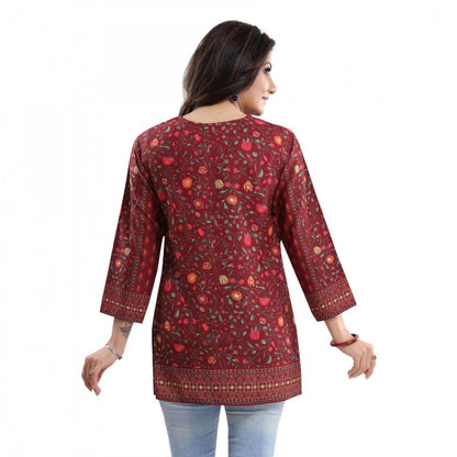 Quarter Sleeve Faux Crepe Printed Short Kurti Tunic Top (Color:Red)