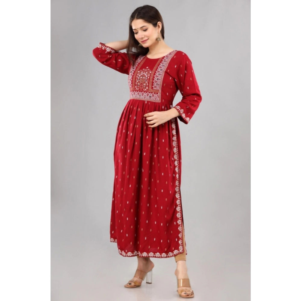 Casual Viscose Rayon 3-4th Sleeve Nayra Cut Kurti (Red)