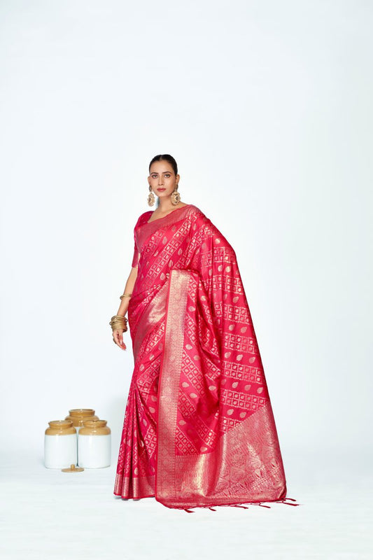 Fashion Dream Womens rani pink banarasi silk Saree