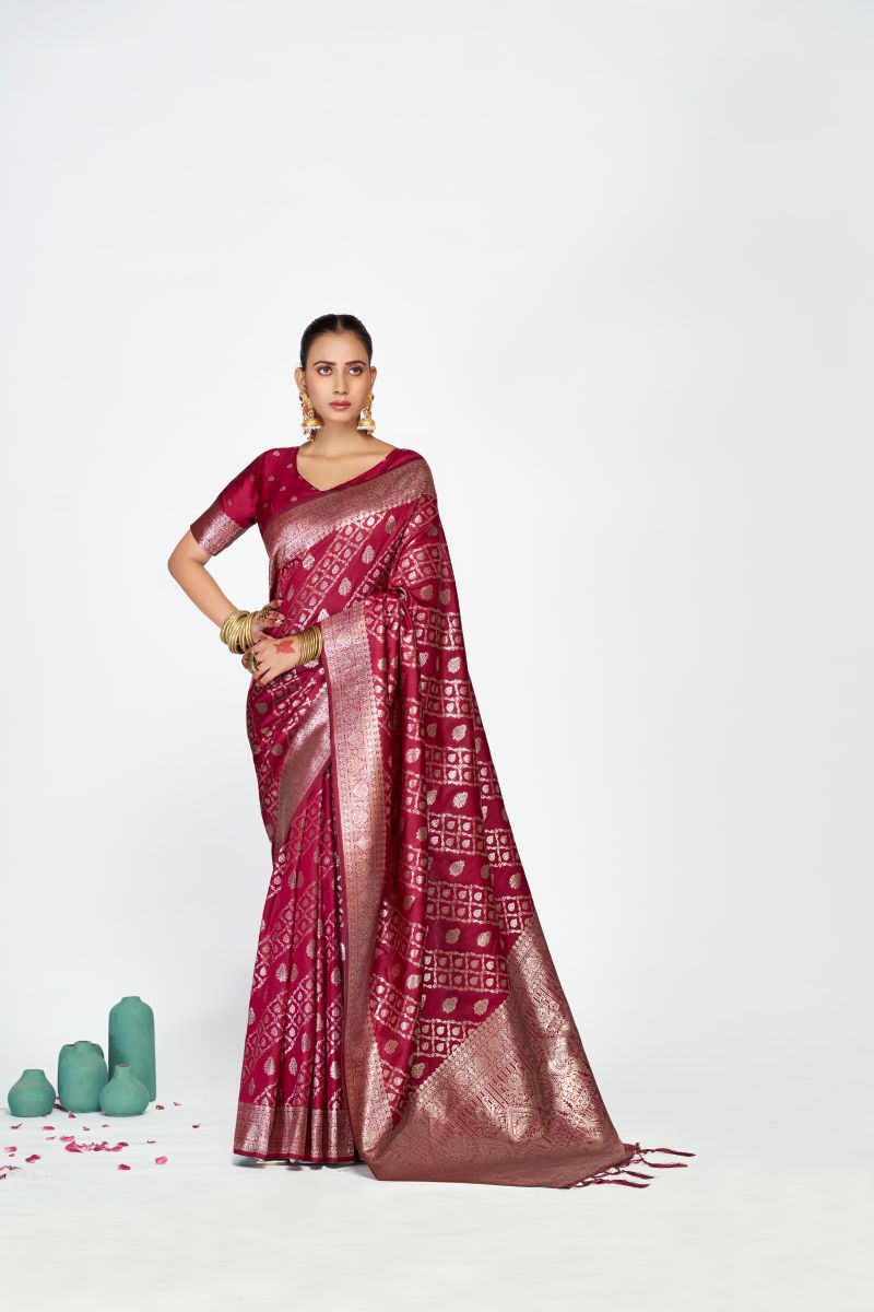 Fashion Dream Womens wine banarasi silk Saree