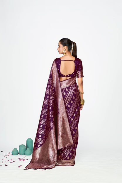Fashion Dream Womens purple banarasi silk Saree