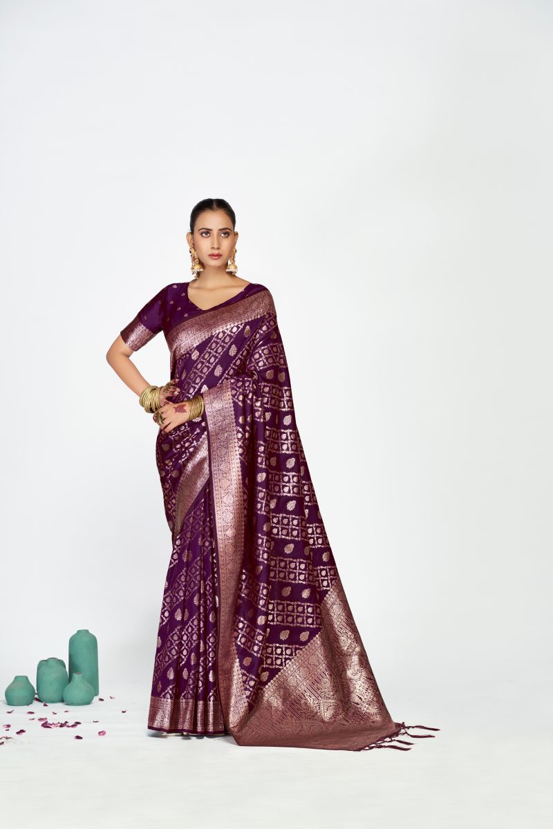 Fashion Dream Womens purple banarasi silk Saree