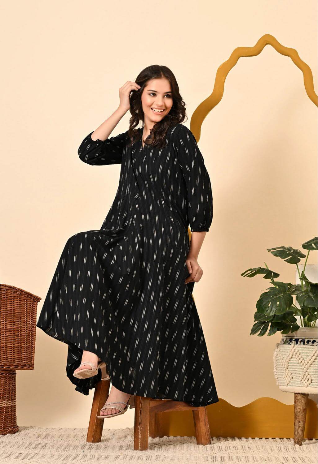 ROYALE VII – Classic Loose Fit Ikat Dress