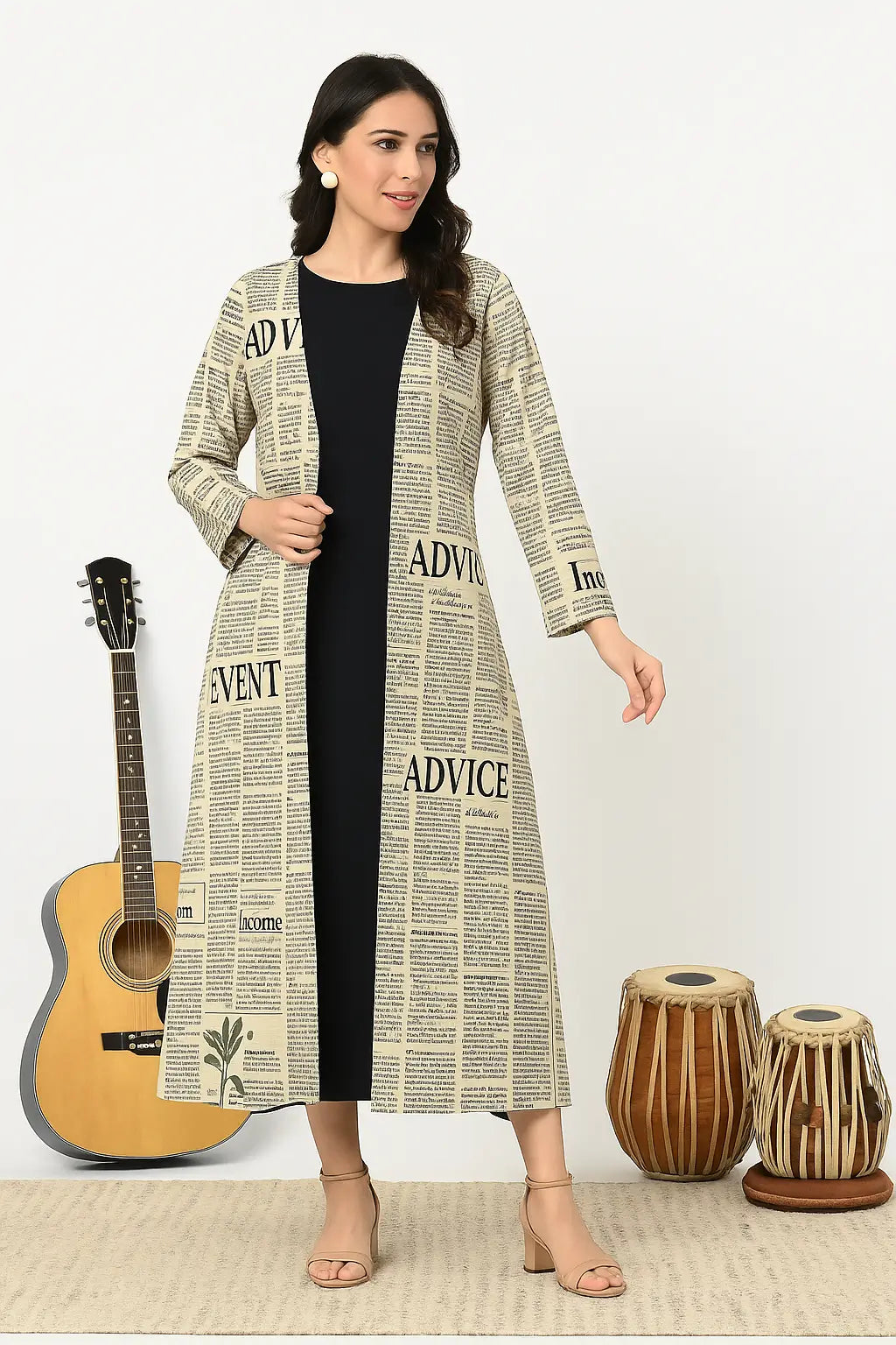 Newspaperprint jacket set for women